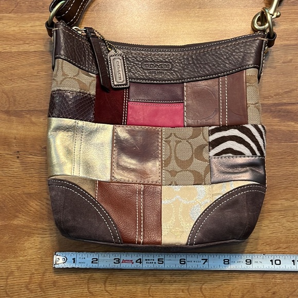 Coach multi pattern shoulder bag - Picture 3 of 11